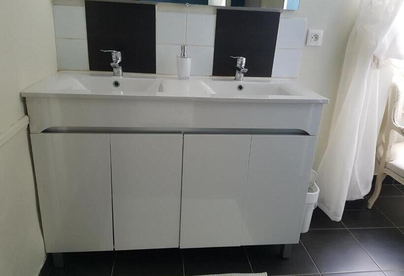 スタンダードルーム, Gîte Mido