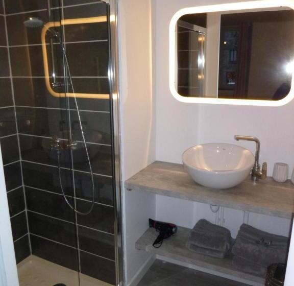 غرفة سوبيريور, Le Bouddha Besse