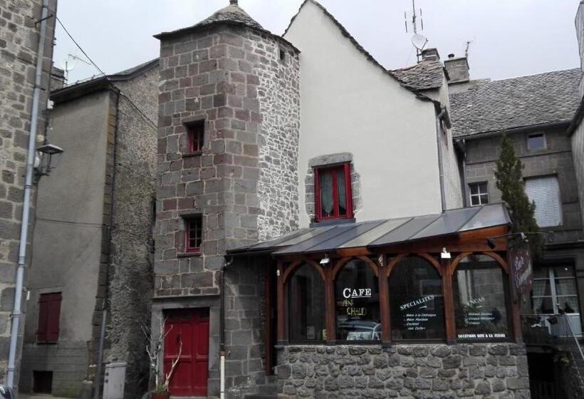 شقة غرفتين, Le Bouddha Besse