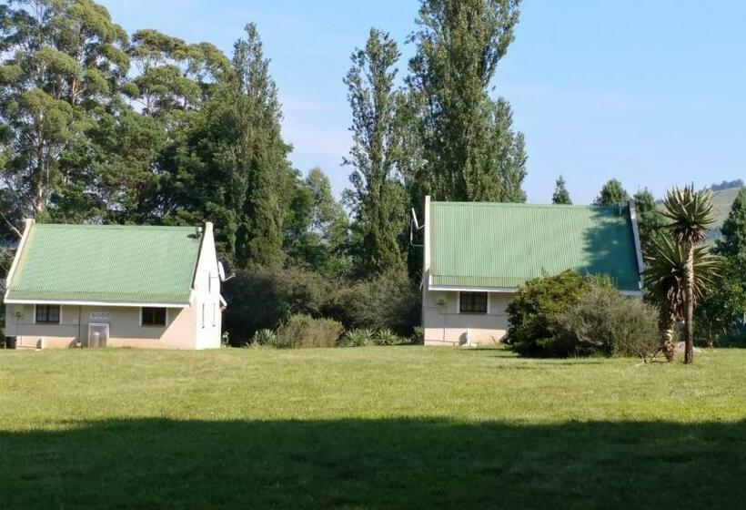 בקתת חדר, Wild Hare Cottages