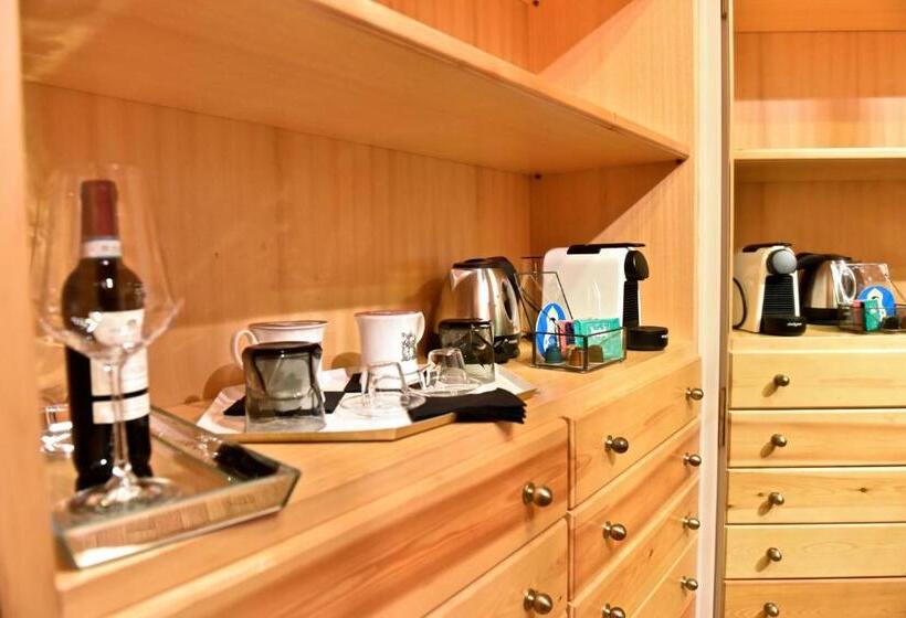 주니어 스위트 발코니, La Via Romana Boutique Guest House