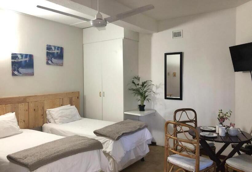 Люкс, Seaside Lodge B&b