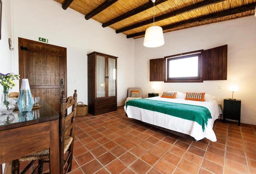 Дом 4 Спальни, Agroturismo Flores Do Campo