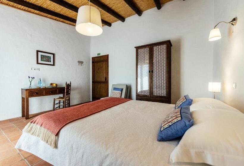 Дом 4 Спальни, Agroturismo Flores Do Campo