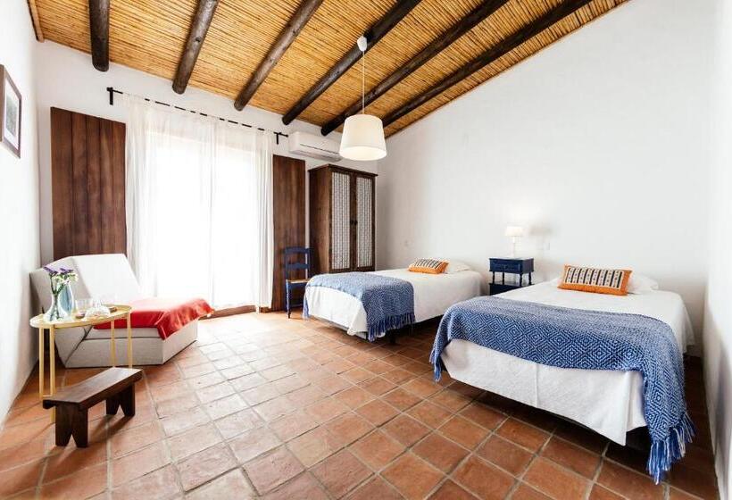 Дом 4 Спальни, Agroturismo Flores Do Campo