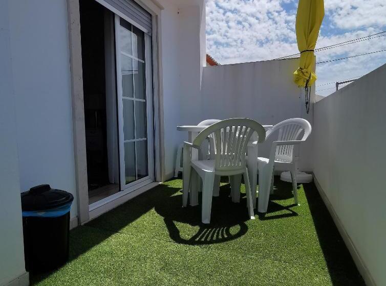 اتاق استاندارد سه نفره, Ricky Guesthouse