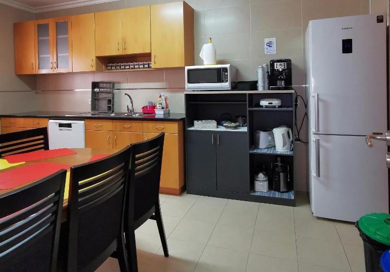 سوئیت با تخت بزرگ, Ricky Guesthouse