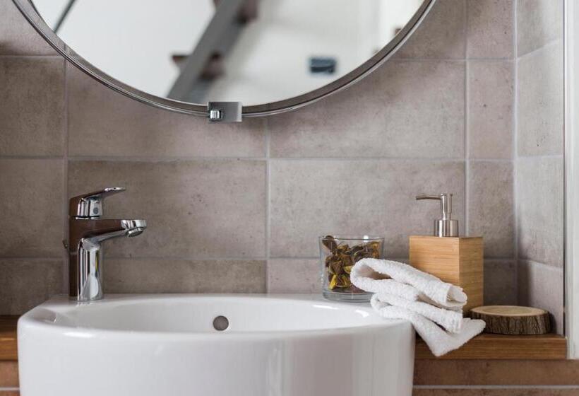 豪华园景房, Il Farfasole