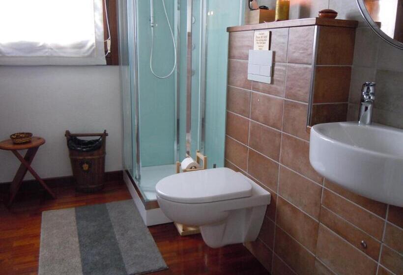 豪华园景房, Il Farfasole