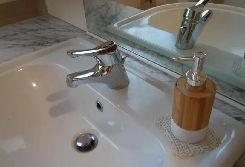 Standard room with outdoor bath, Il Farfasole