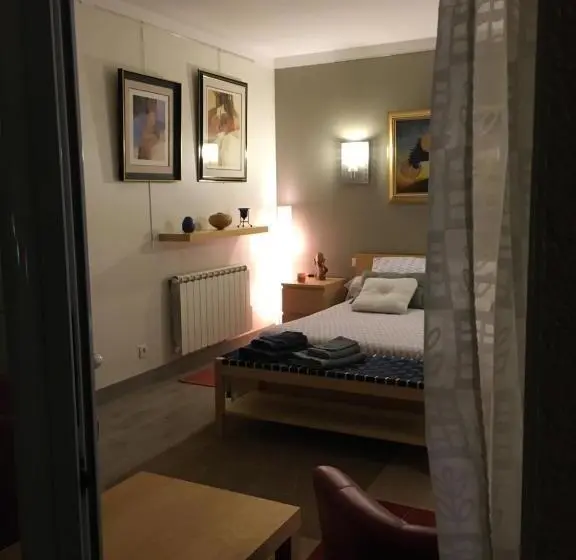 プールビュースタンダードルーム, La Chambre Des Amis