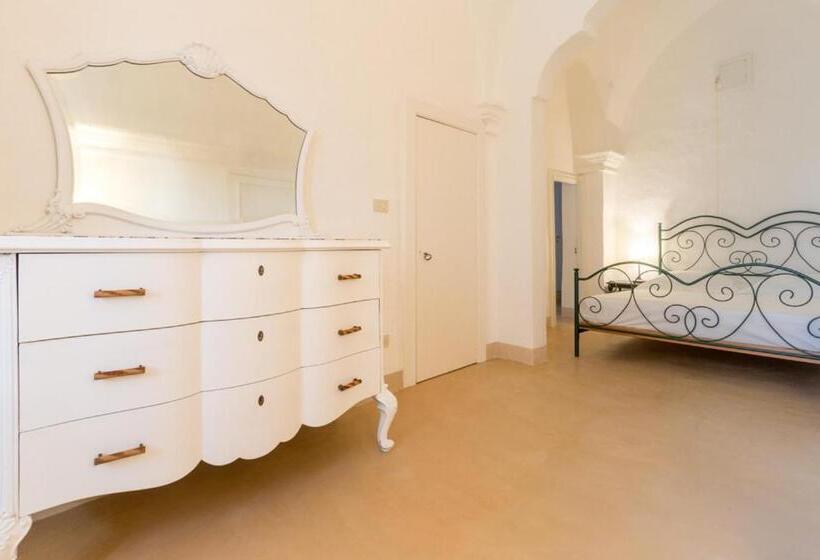 סוויטה עם טרסה, La Fragna