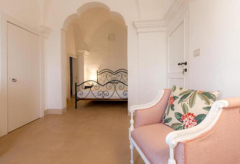 סוויטה עם טרסה, La Fragna