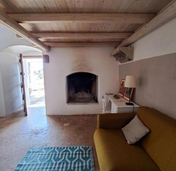 דירת חדר, La Fragna