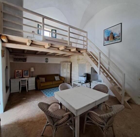 דירת חדר, La Fragna