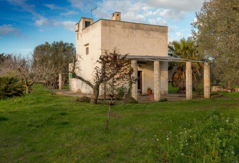 דירת חדר, La Fragna