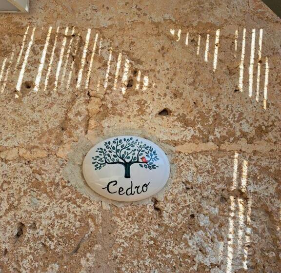 חדר משפחתי, La Fragna