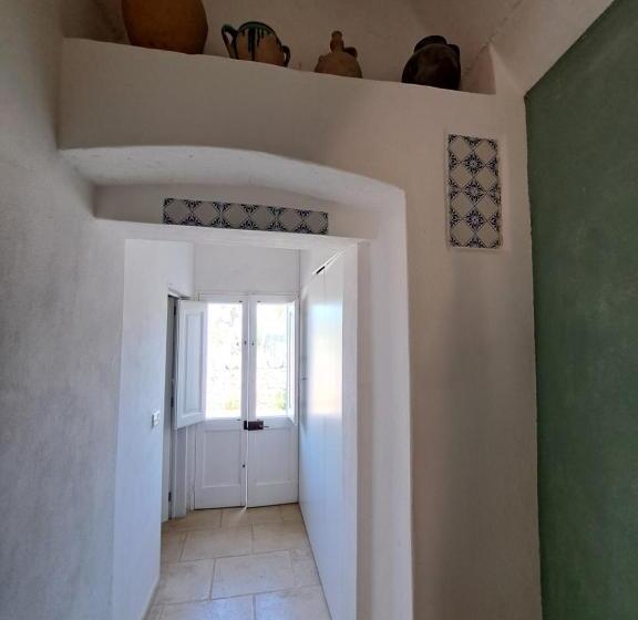 חדר משפחתי, La Fragna