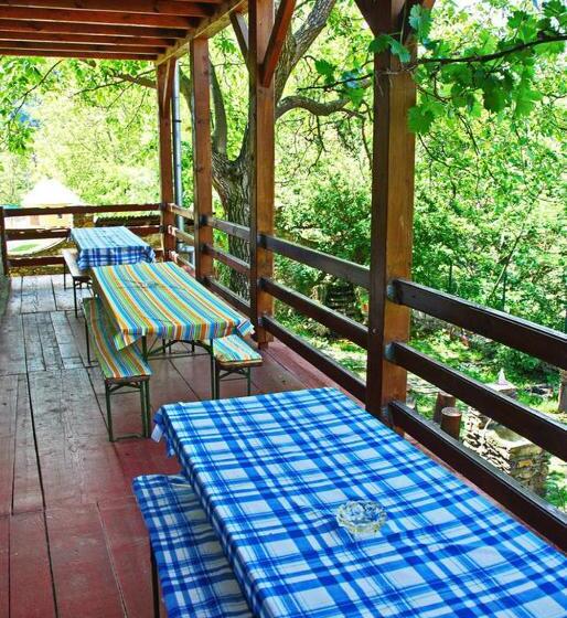 豪华房间, Pensiunea Dora Sasca