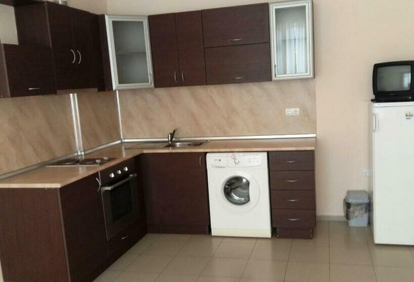 דירת חדר, Seasons 2