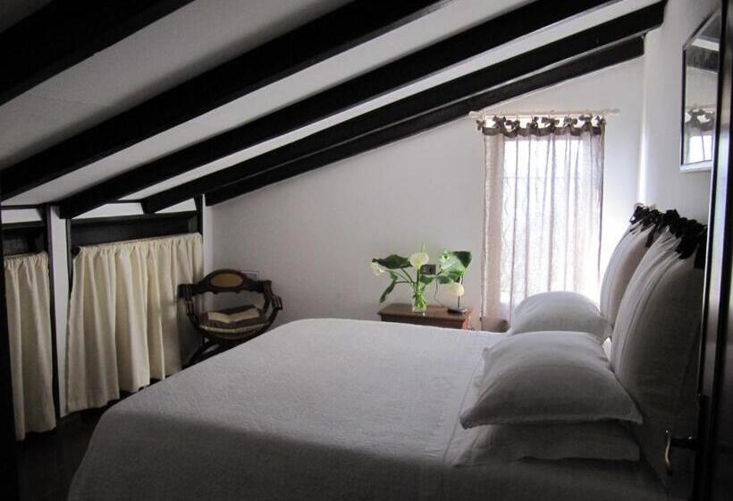 Apartamento 1 Dormitório com Terraço, Villa Pietrafiore