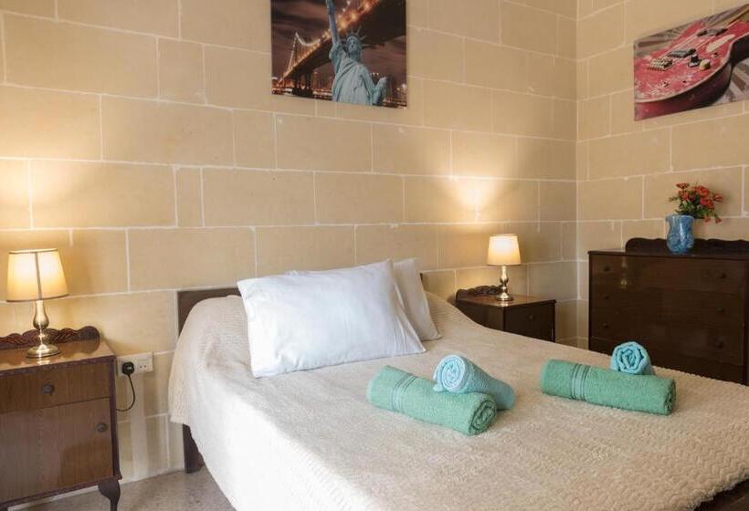 اتاق استاندارد با بالکن, Acomodation House Kavarna