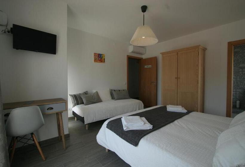 غرفة ديلوكس ثلاثية, Casa Lagoa