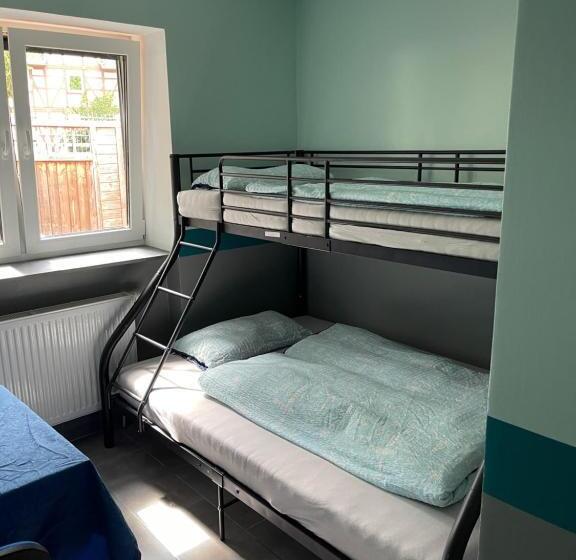 غرفة كومفورت ثلاثية, Pension Waldau