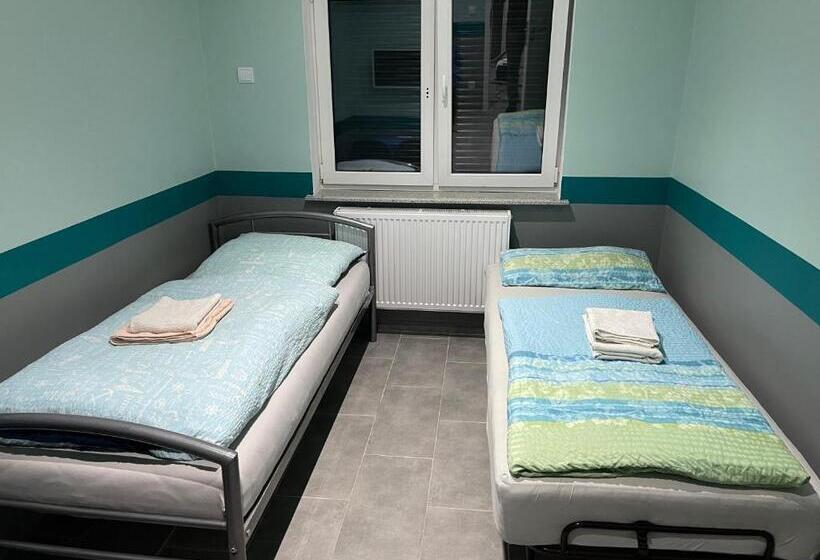 غرفة قياسية, Pension Waldau