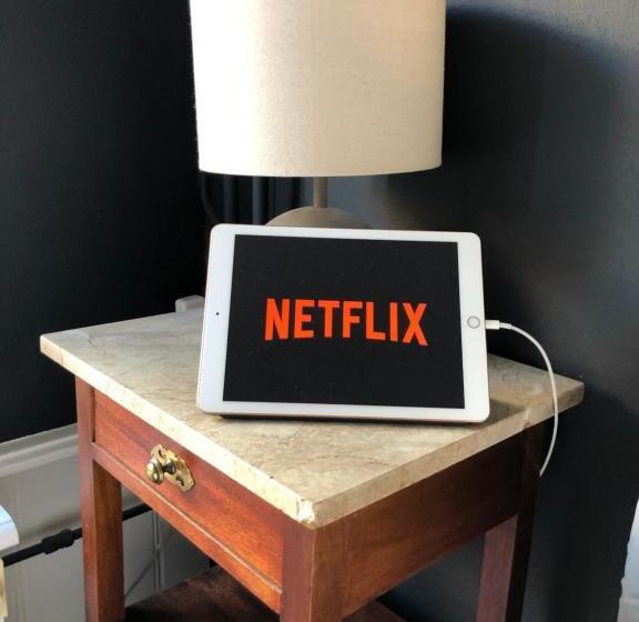 اتاق لوکس با تخت بزرگ, The Lastage Inn   Bed & Breakfast