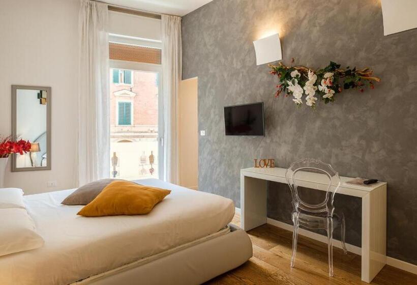 Полулюкс с Балконом, Tempobiancosuites