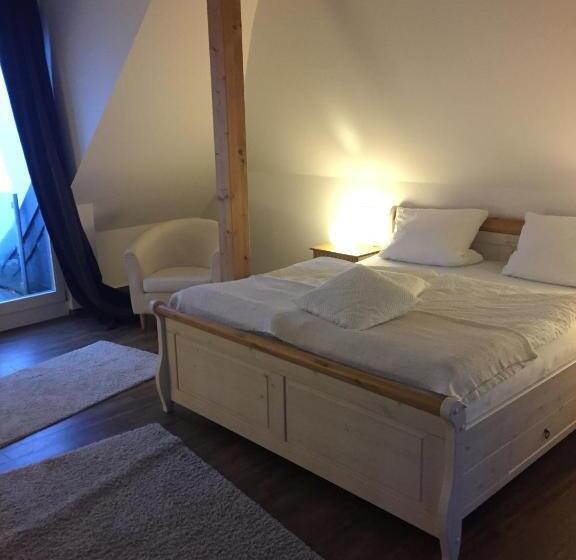 חדר סטנדרט עם מרפסת, Schwedenfrieden