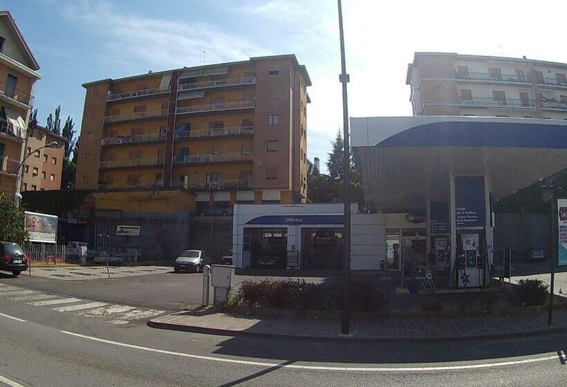 スタンダードルーム, Affittacamere Serravalle Shopping