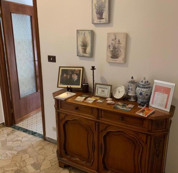 スタンダードルーム, Affittacamere Serravalle Shopping