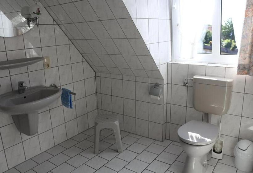 Номер Стандарт Индивидуальный, Gaststätte Feldkamp