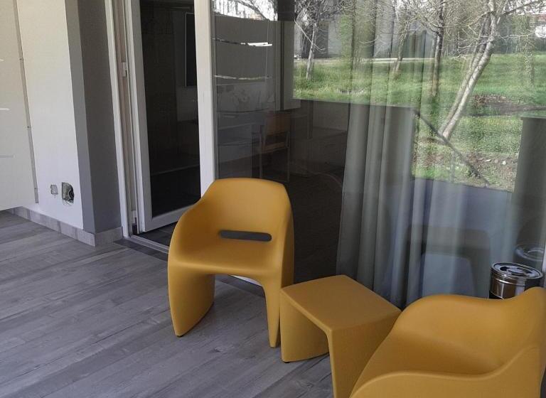 キングサイズベッドのスタンダードルーム, Rainbow Sweet Rooms