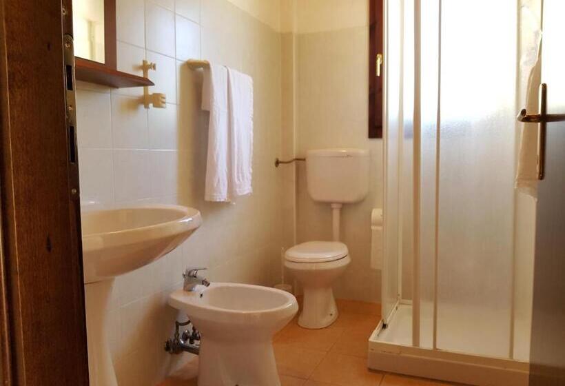 חדר דלוקס, Su Pranu