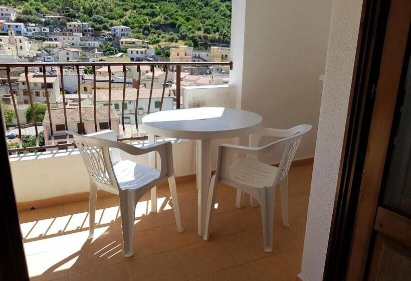 חדר דלוקס, Su Pranu