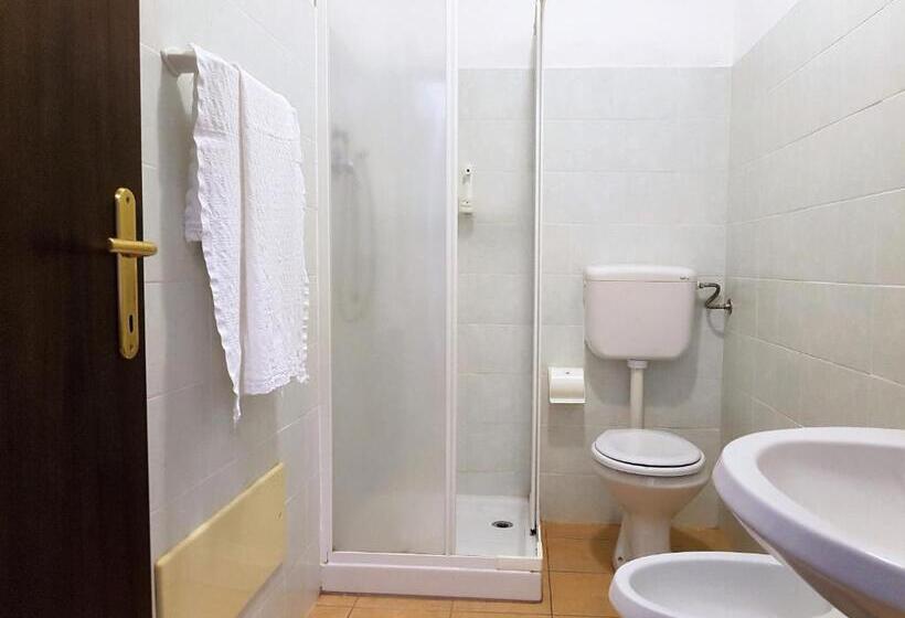 דירת שני חדרים, Su Pranu