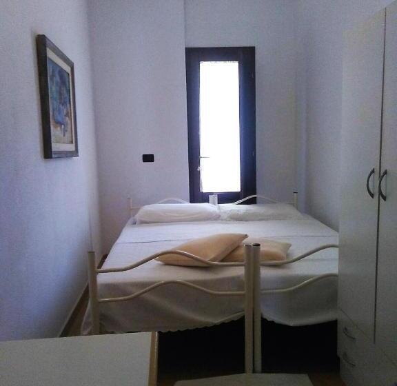 דירת שני חדרים, Su Pranu