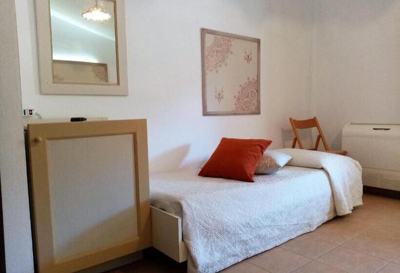 חדר דלוקס עם מרפסת, Su Pranu