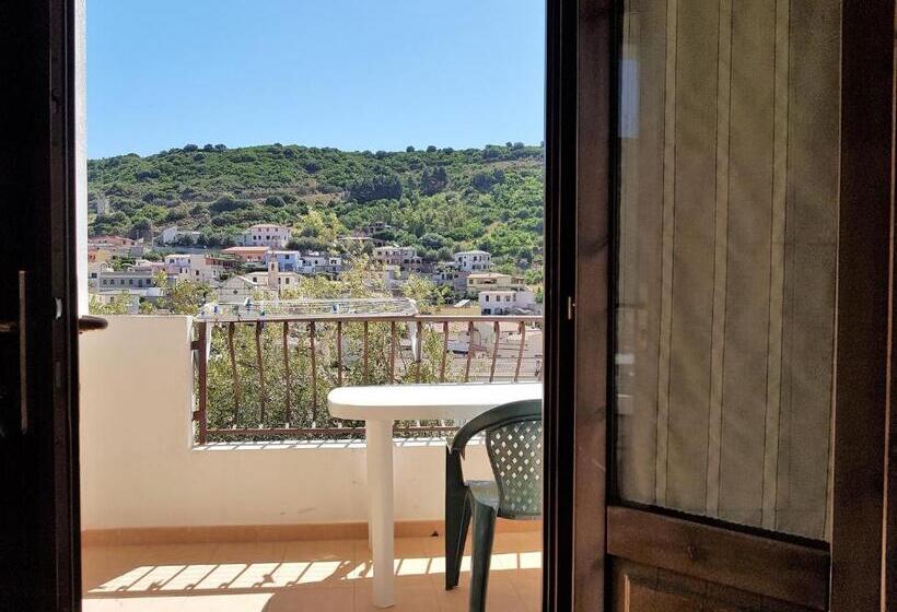 דירת שני חדרים, Su Pranu