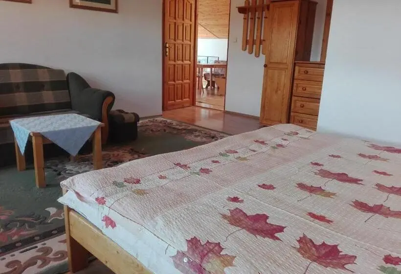 اتاق استاندارد سه نفره, Vila Mirka