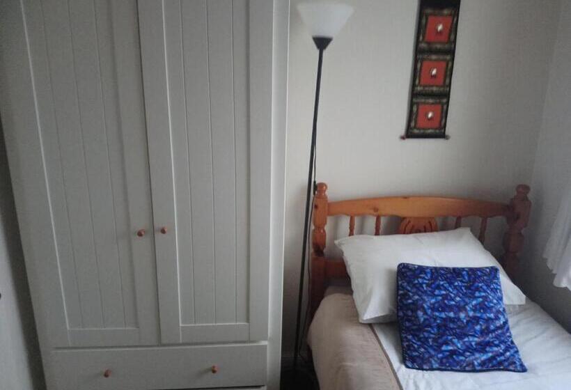 اتاق اکونومی یک تخته, Homely Haven, Dunfermline
