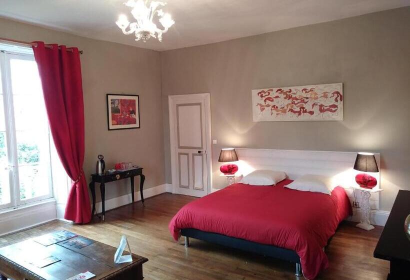 ファミリールーム, Les Hôtes Du Prieuré