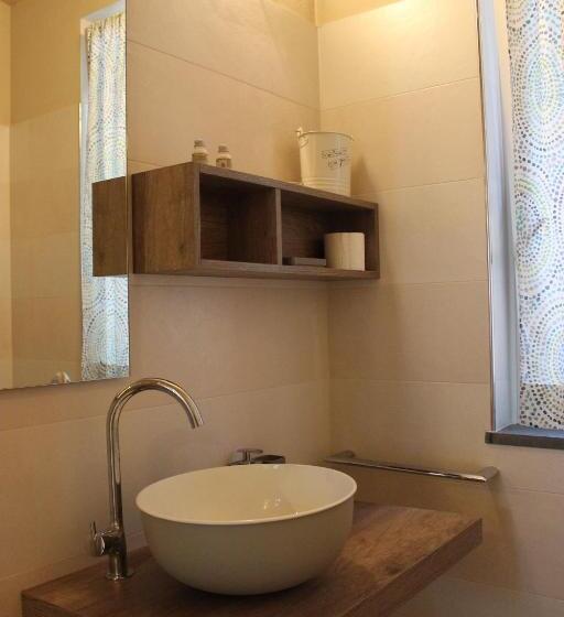 דירת חדר נוף לים, A Baracca Du Pei