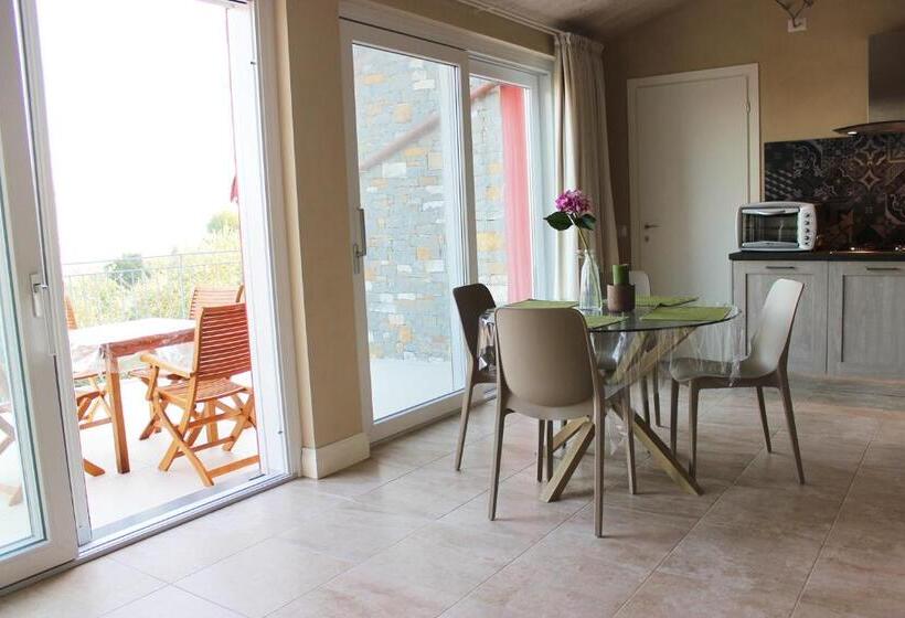 סטודיו סטנדרטי נוף לים, A Baracca Du Pei