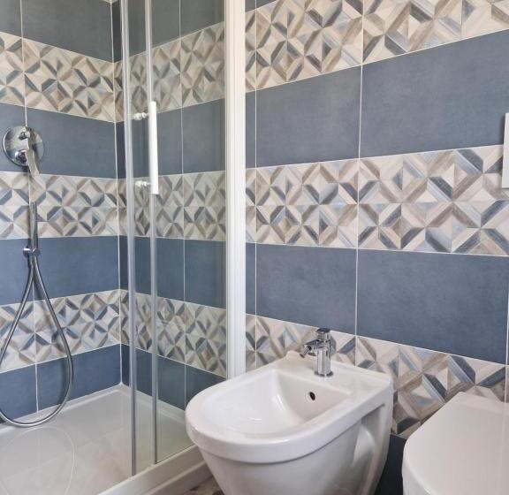 דירת שלושה חדרים, A Baracca Du Pei