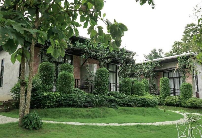 キングサイズベッドのスタンダードルーム, Casa Foresta Nan