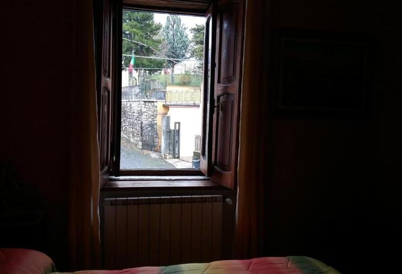 スタンダードルーム, Borgo La Forgia